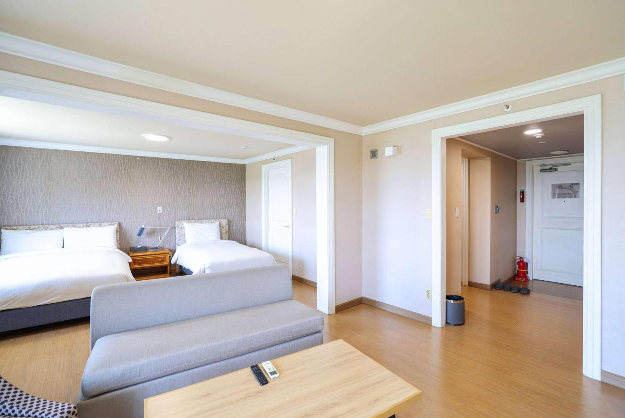 La Vie Dor Hotel And Resort, Trademark Collection By Wyndham Hwaseong Eksteriør billede